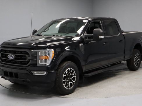 Certified 2022 Ford F150 XLT w/ Equipment Group 302A High image 8