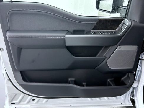 New 2026 Ford F250 Lariat w/ Chrome Package AWD/4WD image 9
