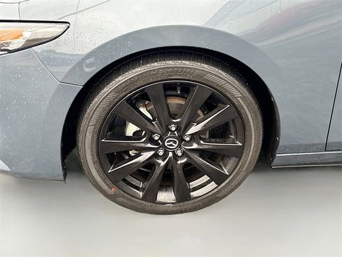 Used 2023 MAZDA MAZDA3 s image 31