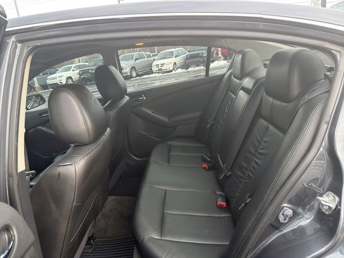 Used 2012 Nissan Altima 3.5 SR w/ Sport Pkg image 9