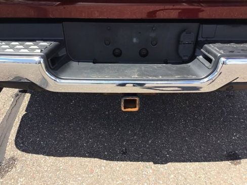 Used 2022 RAM 1500 Laramie AWD/4WD image 8
