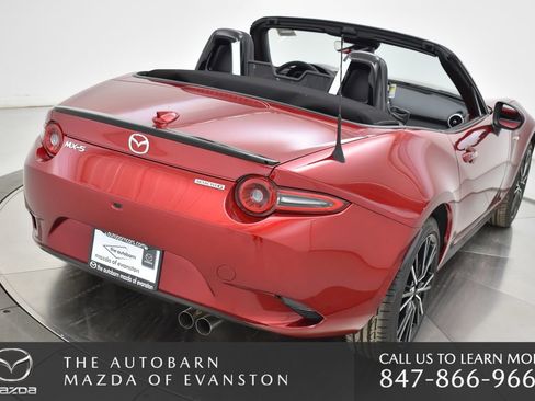 Used 2024 MAZDA MX-5 Miata Grand Touring image 19
