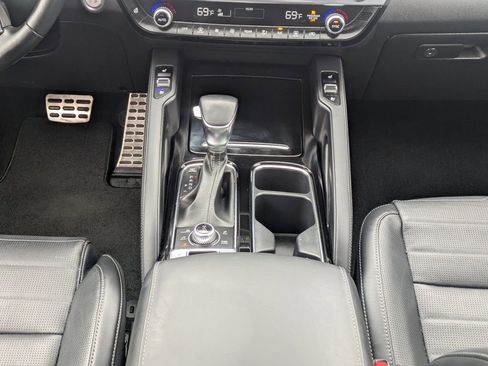 Used 2022 Kia Telluride SX w/ SX Prestige Package image 20