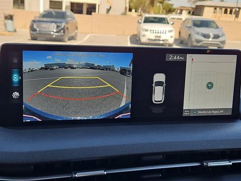 Used 2025 Genesis GV70 2.5T image 14