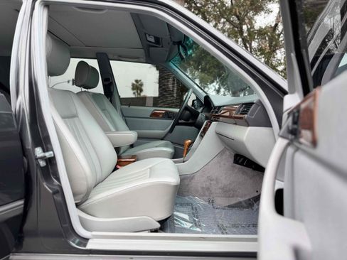 Used 1987 Mercedes-Benz 300 D Turbo image 6