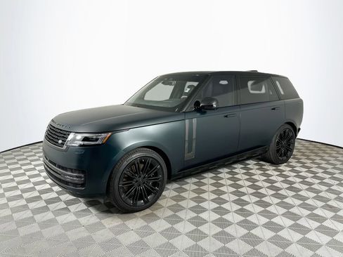Used 2026 Land Rover Range Rover Long Wheelbase SE AWD/4WD image 3