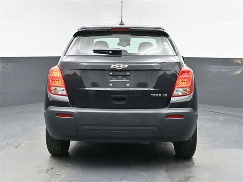 Used 2015 Chevrolet Trax LS w/ LPO, Cargo Package image 13