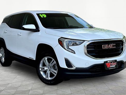 Used 2019 GMC Terrain SLE FWD image 3