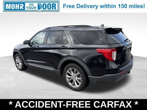 Used 2021 Ford Explorer XLT w/ Equipment Group 202A AWD/4WD image 3