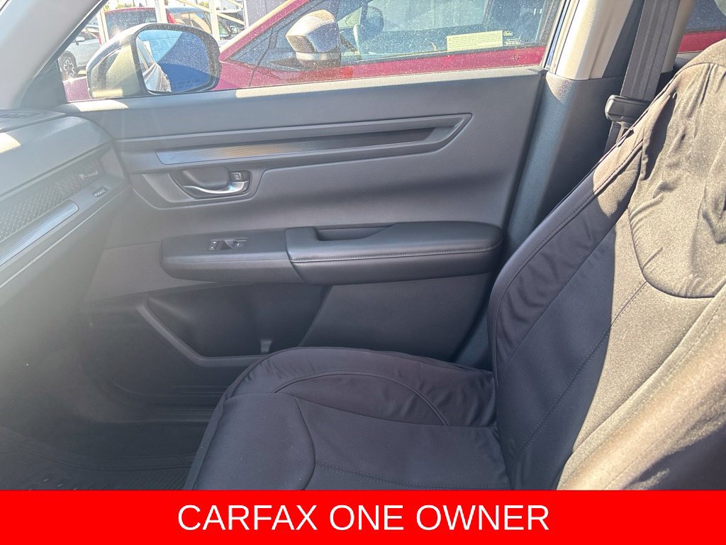 Used 2025 Honda CR-V LX image 15