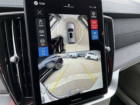 New 2026 Volvo XC90 T8 Ultra w/ Protection Package Premier AWD/4WD image 20