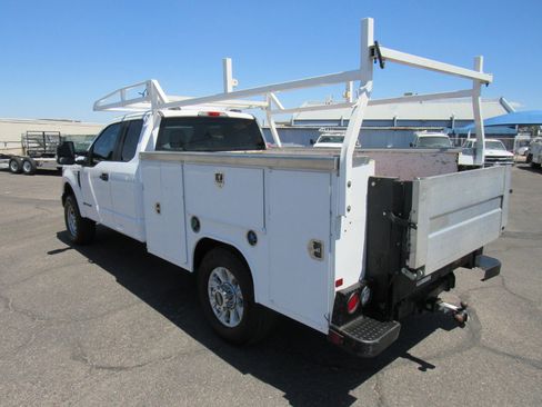 Used 2020 Ford F350 XL w/ Power Equipment Group AWD/4WD image 8