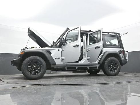 Used 2023 Jeep Wrangler Unlimited Sport AWD/4WD image 64