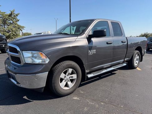 Used 2020 RAM 1500 Tradesman w/ Chrome Plus Package AWD/4WD image 3