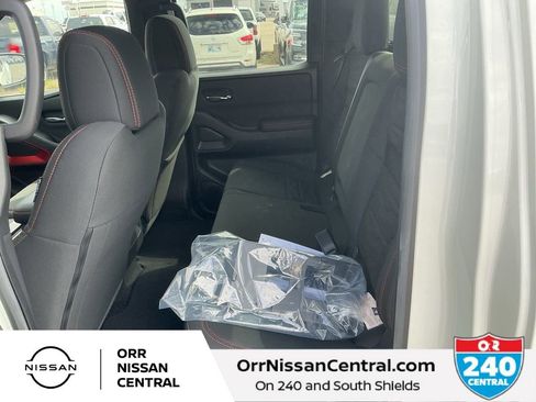 New 2025 Nissan Frontier Pro-X w/ Tow Package RWD image 13