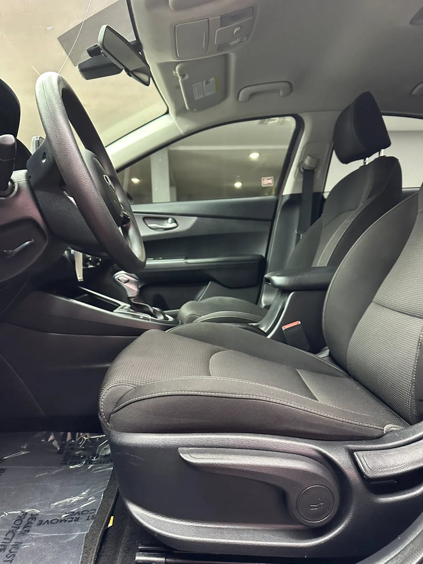 Used 2021 Kia Forte LXS FWD image 10