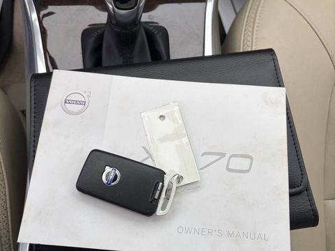 Used 2016 Volvo XC70 T5 Premier w/ Convenience Package image 10