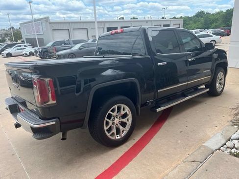 Used 2017 GMC Sierra 1500 SLT w/ SLT Premium Package AWD/4WD image 5
