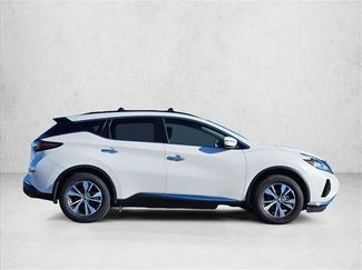 Used 2020 Nissan Murano SV video 4