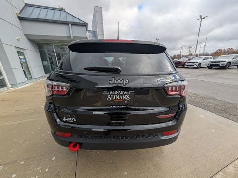 New 2026 Jeep Compass Trailhawk w/ Sun, Sound & Navigation Group image 10