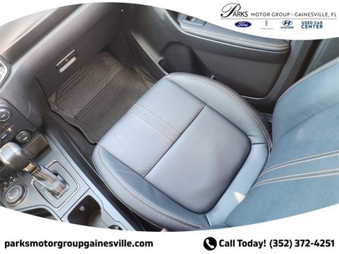 Certified 2022 Ford Ranger Lariat w/ Equipment Group 501A High image 12