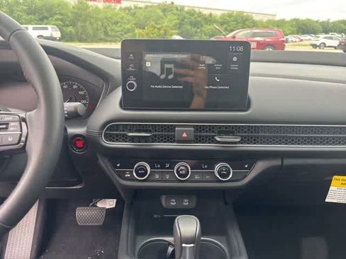 Used 2026 Honda HR-V EX-L image 19