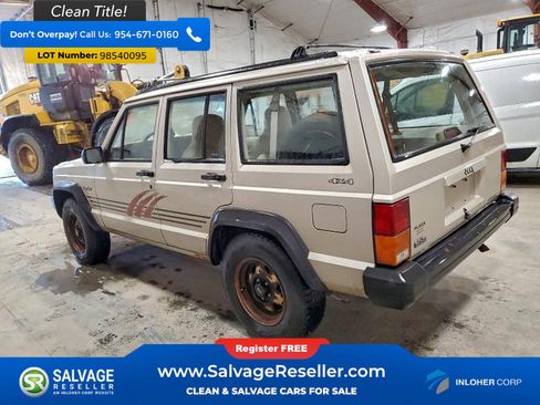 Used 1996 Jeep Cherokee SE image 3