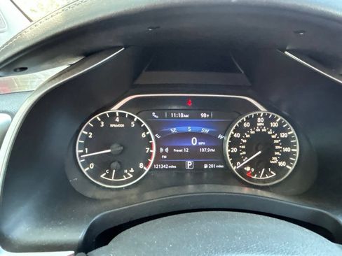Used 2015 Nissan Murano SL w/ SL Technology Package FWD image 16