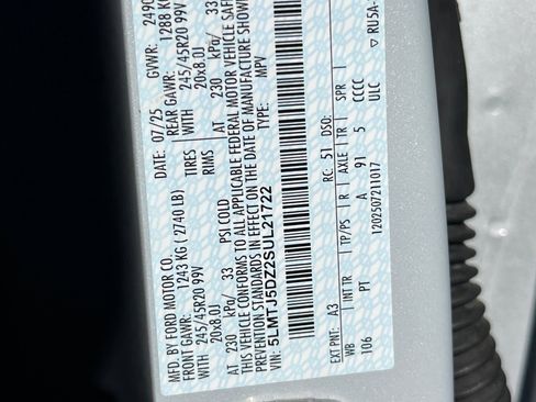 Used 2025 Lincoln Corsair Grand Touring w/ Equipment Group 301A image 30