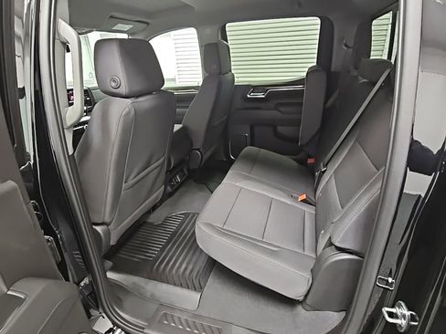 New 2026 GMC Sierra 1500 SLE w/ Preferred Package image 29