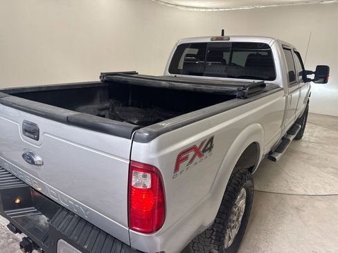 Used 2015 Ford F250 Lariat w/ Lariat Ultimate Package AWD/4WD image 28