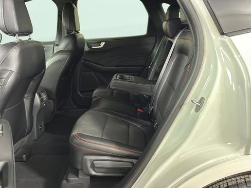 Used 2024 Ford Escape ST-Line w/ Equipment Group 301A image 15