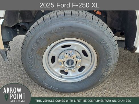 Used 2025 Ford F250 XL w/ XL Off-Road Package AWD/4WD image 16