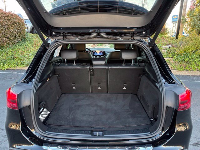 Used 2025 Mercedes-Benz GLA 250 image 9