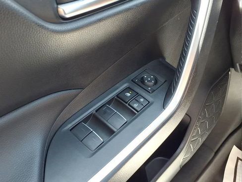 Used 2024 Toyota RAV4 XLE AWD/4WD image 29