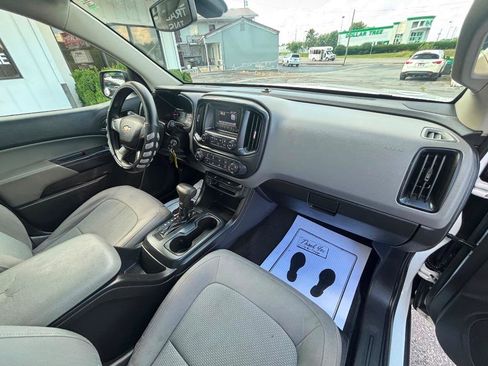 Used 2016 Chevrolet Colorado W/T RWD image 30
