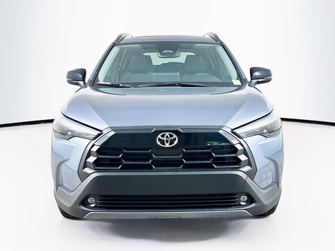 Used 2026 Toyota Corolla Cross XLE w/ Convenience Package FWD image 2