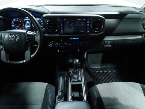 Used 2023 Toyota Tacoma TRD Sport w/ Technology Package image 13