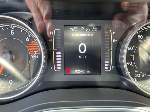 Used 2019 Jeep Cherokee Latitude Plus FWD image 24