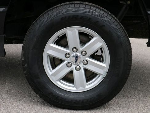 Used 2023 Ford F150 XLT image 9