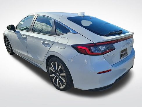 Used 2024 Honda Civic EX-L image 3