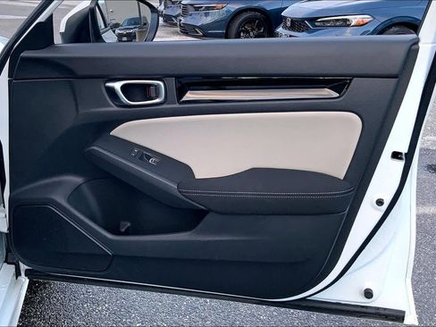 Used 2022 Honda Civic EX image 22