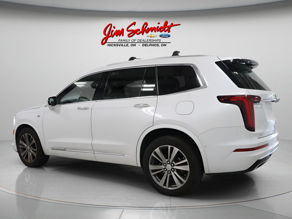 Used 2024 Cadillac XT6 Premium Luxury w/ Technology Package AWD/4WD image 3