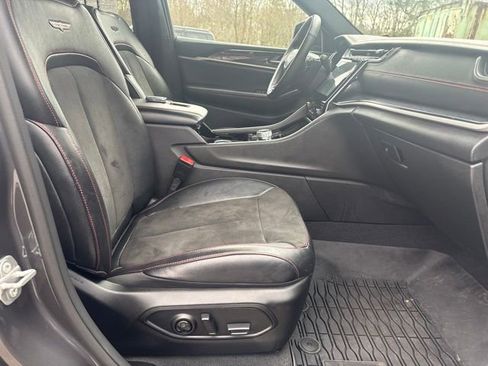 Used 2022 Jeep Grand Cherokee Trailhawk AWD/4WD image 23