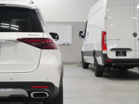 Certified 2024 Mercedes-Benz GLE 350 4MATIC image 12