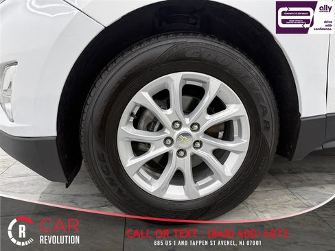 Used 2021 Chevrolet Equinox LS w/ LS Convenience Package FWD image 11