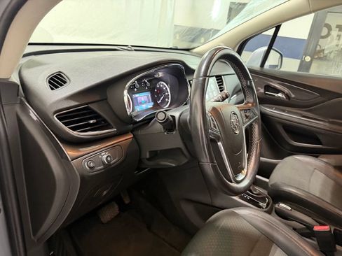 Used 2019 Buick Encore Preferred FWD image 14