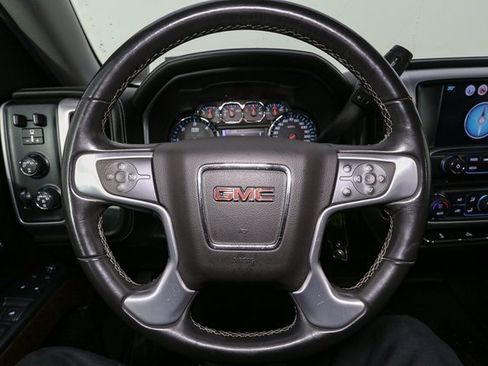 Used 2017 GMC Sierra 1500 SLE w/ SLE Value Package image 21