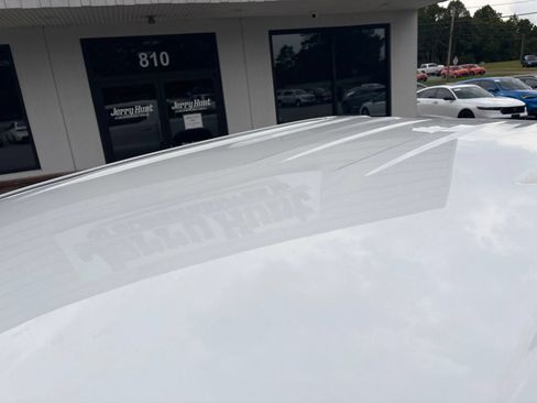 Used 2025 GMC Sierra 1500 SLT AWD/4WD image 14