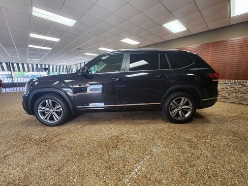 Used 2019 Volkswagen Atlas SE w/ Towing Package image 6